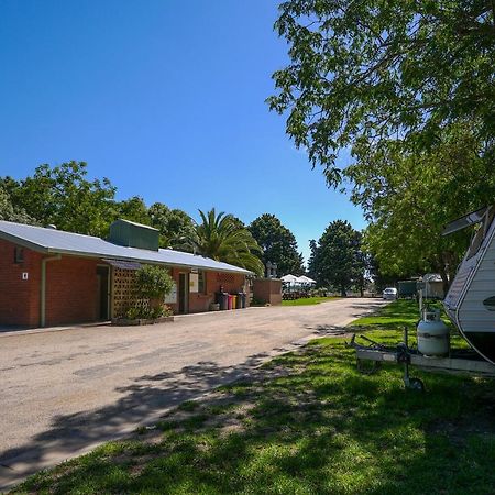 Big4 Wangaratta North Cedars Holiday Park Luaran gambar