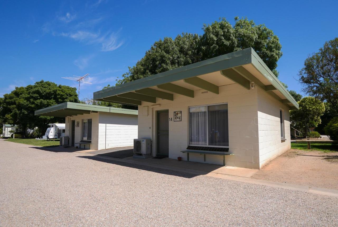 Big4 Wangaratta North Cedars Holiday Park Luaran gambar
