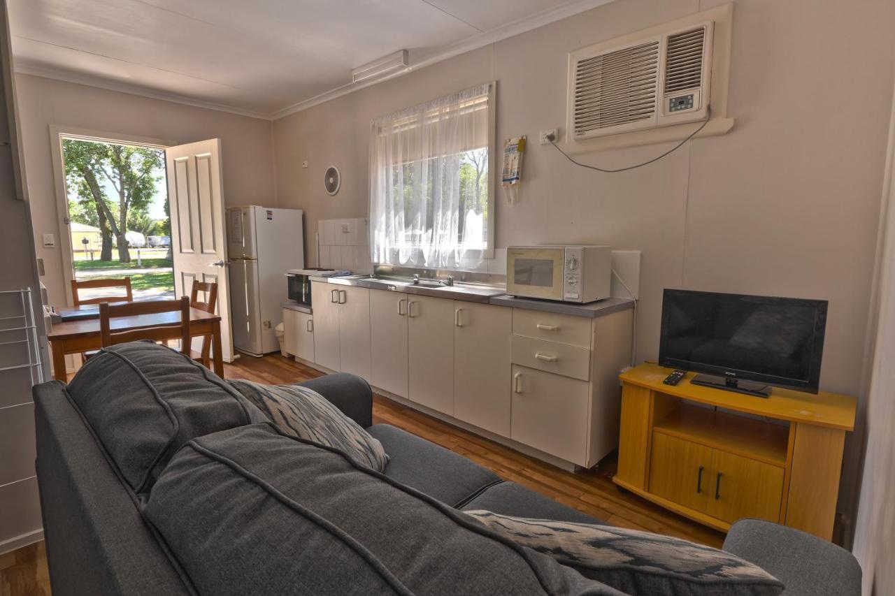 Big4 Wangaratta North Cedars Holiday Park Luaran gambar